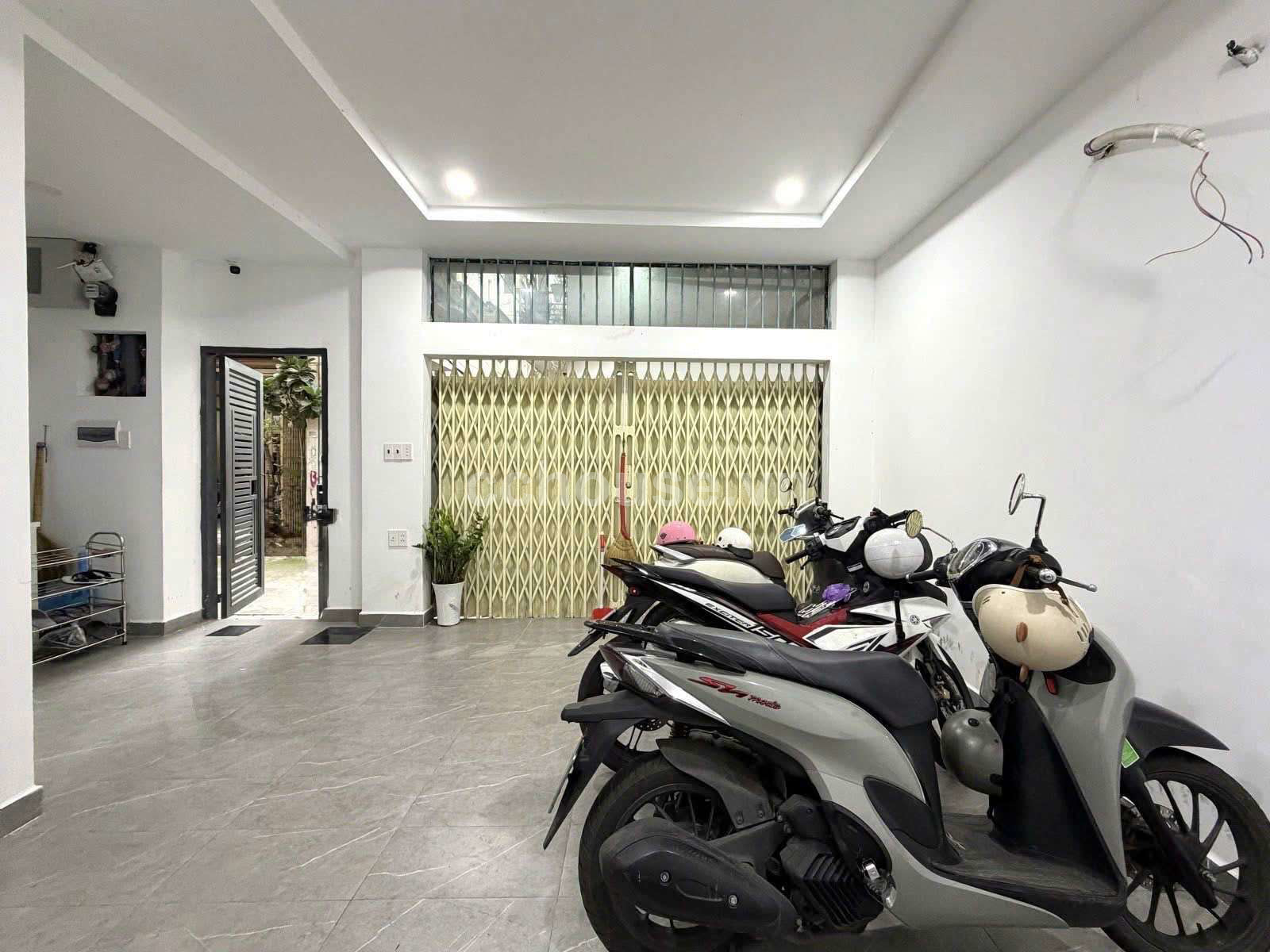 CHDV CAO THẮNG, Q10 - LÔ GÓC - HẺM XE HƠI - 60M2 (5x12) A4 - GIÁ 15.5 TỶ TL