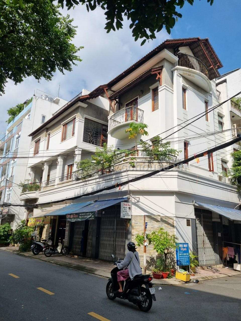 Biet-thu-goc-3MT-Cu-Chinh-Lan-PTan-Binh-DT-94x184m-3-tang-ST-id9446