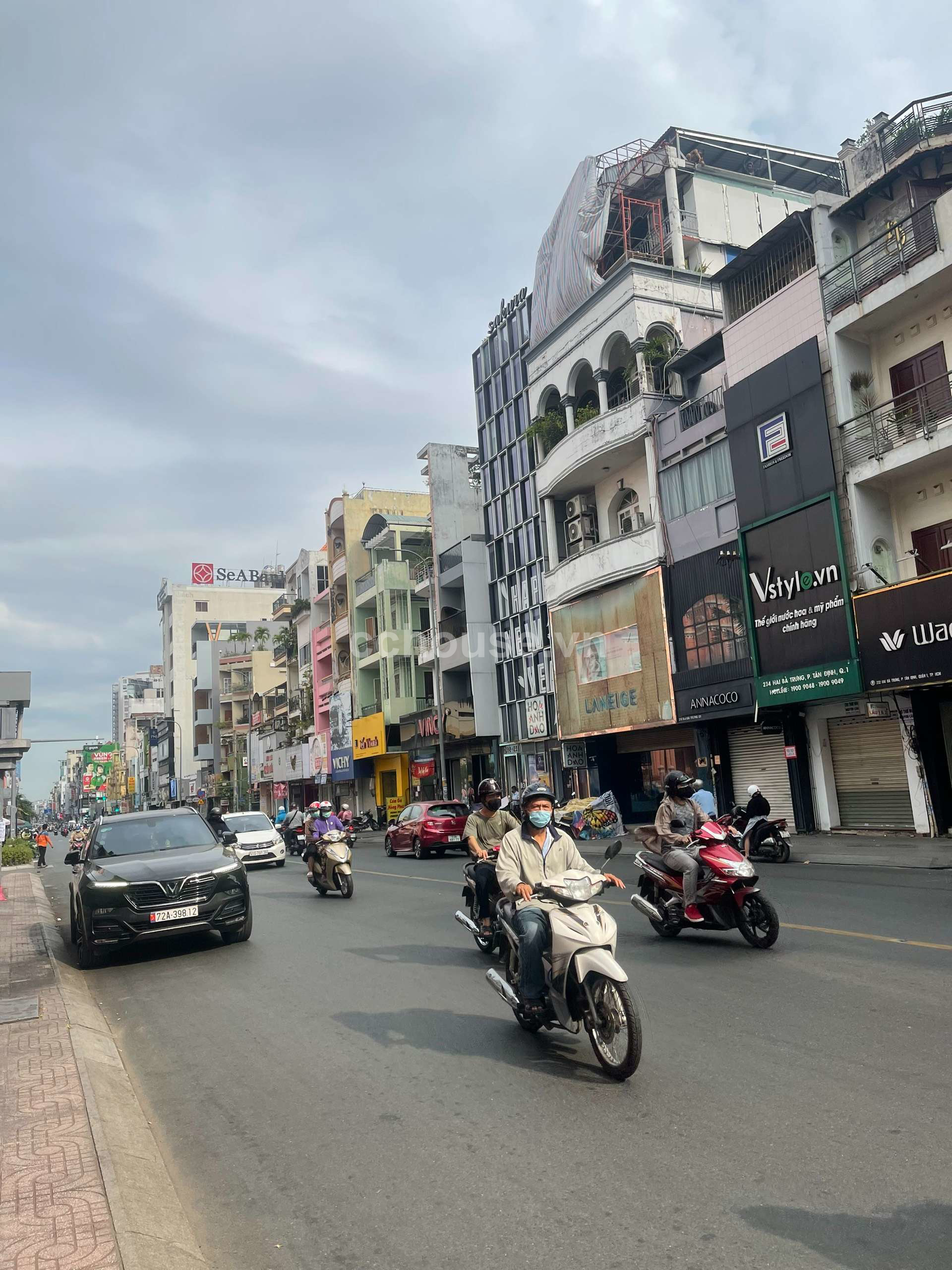 Cho thuê nhà MT Hai Bà Trưng, P.Tân Định. DT 4x20m, 4 tầng ST