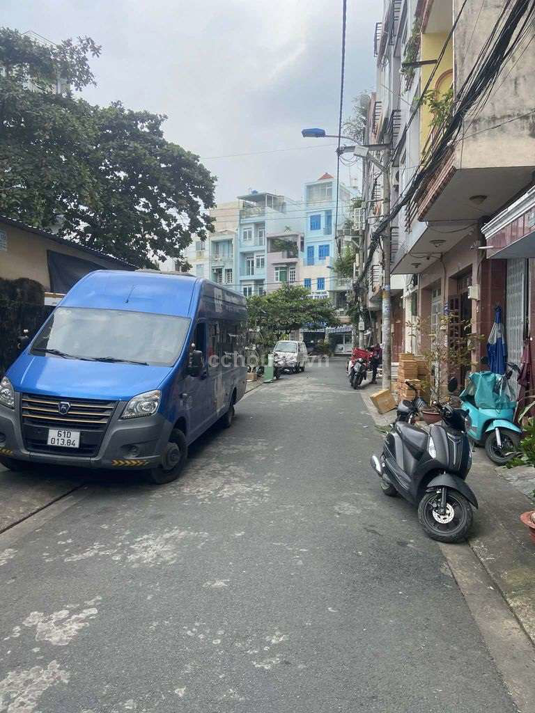 Bán nhà 2MT Nguyễn Giản Thanh, P.Hòa Hưng. DT 3x20m, 3 tầng ST