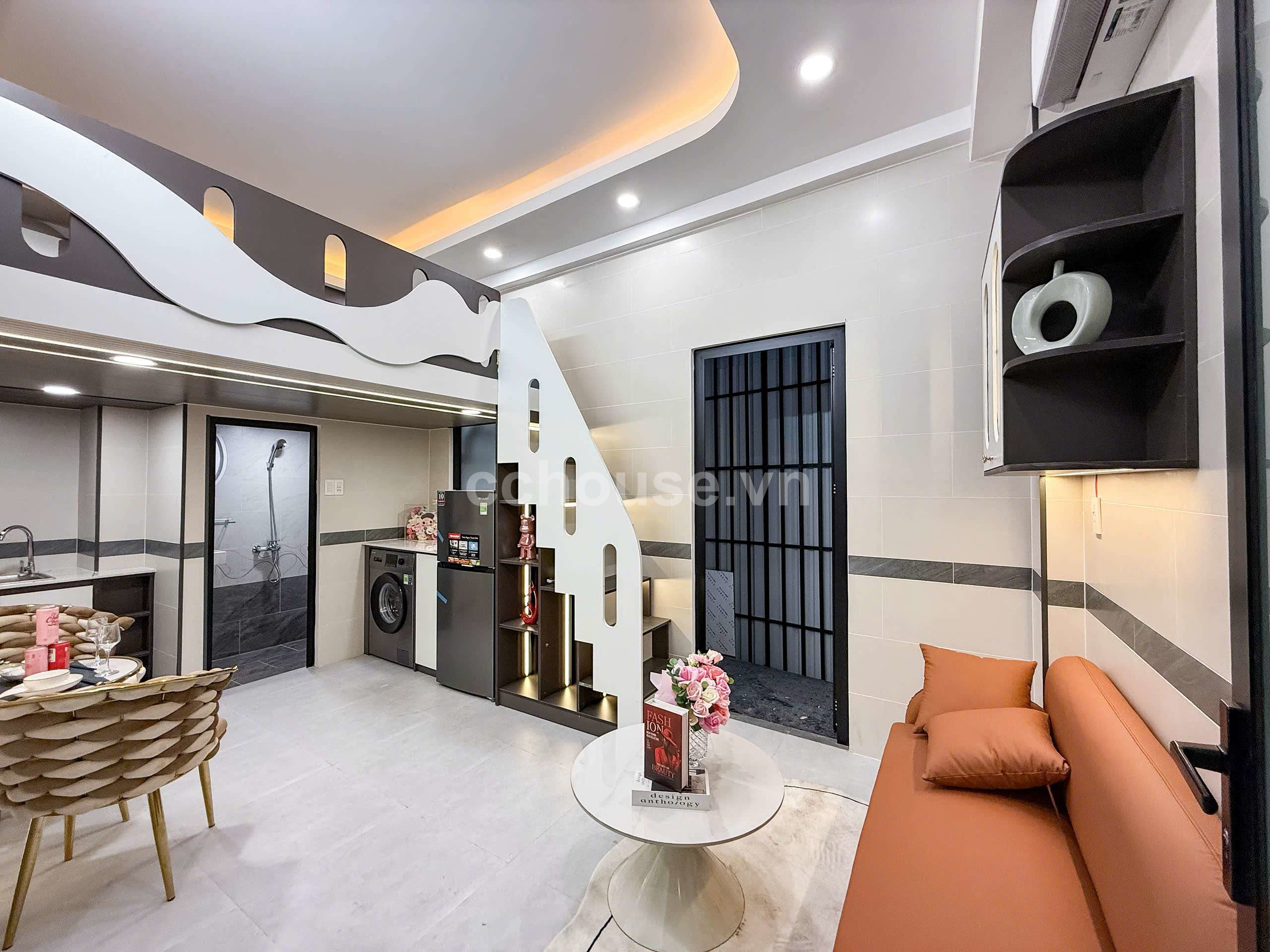 TOÀ Căn Hộ Dịch Vụ 5 Tầng Cao  Cấp Ngay Trung Tâm Q.Phú Nhuận 