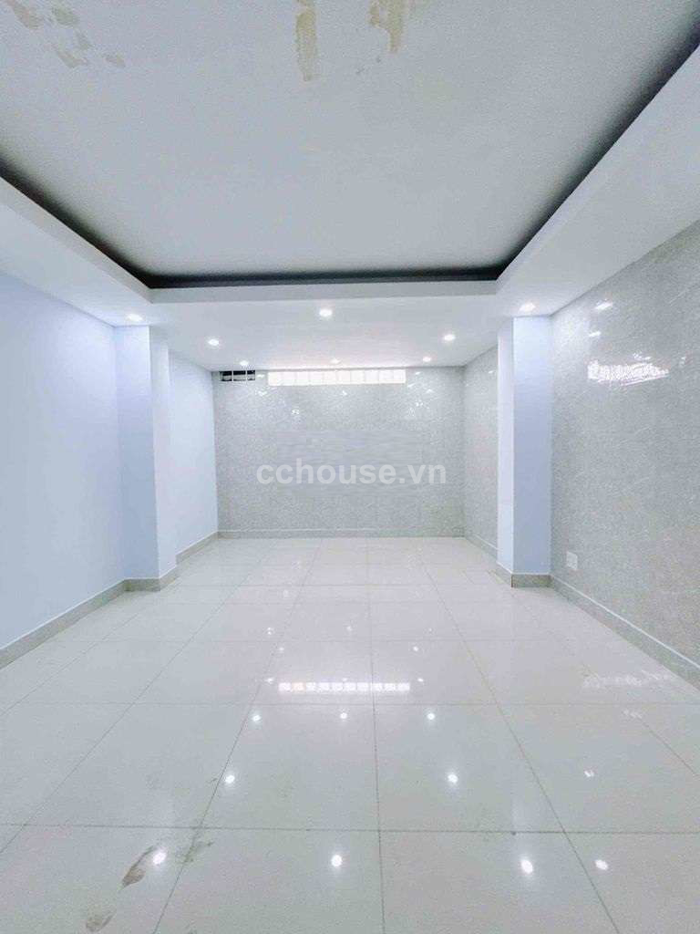 Tòa nhà MT Nguyễn Thái Học, P.Bến Thành. DT 4x20m, 6 tầng MCT