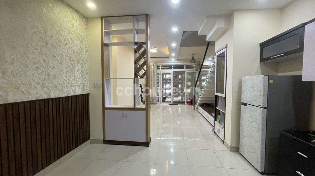 Bán nhà hẻm 69 Nguyễn Đình Chính, P.Phú Nhuận. DT 4.3x14m, 4 tầng ST