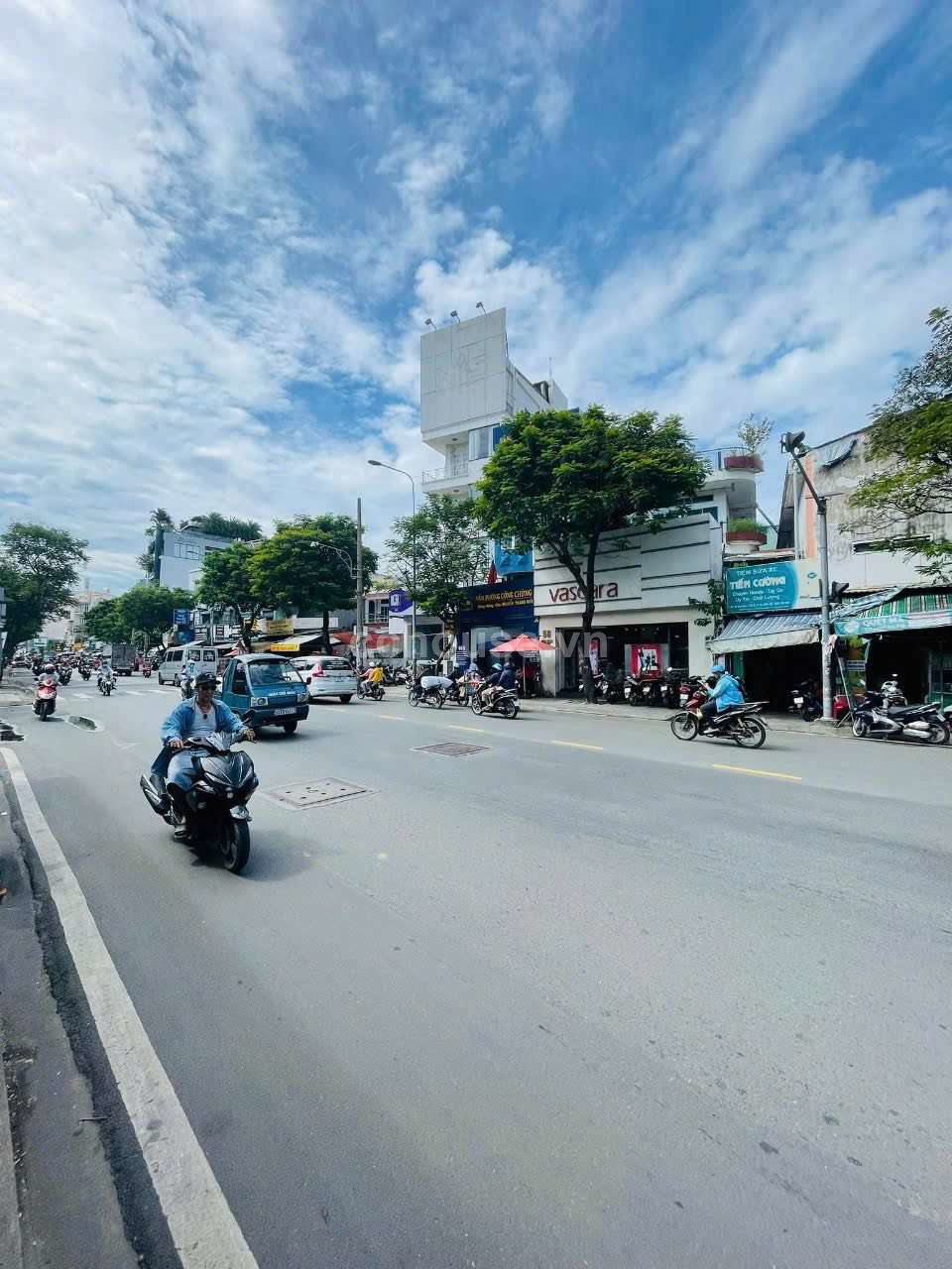 Mat-Tien-58-Hoa-Binh-Phuong-5-Quan-11-DT--25m-x-30m-550m2--Tret-2-lau--doi-dien-Dam-Sen-id9660