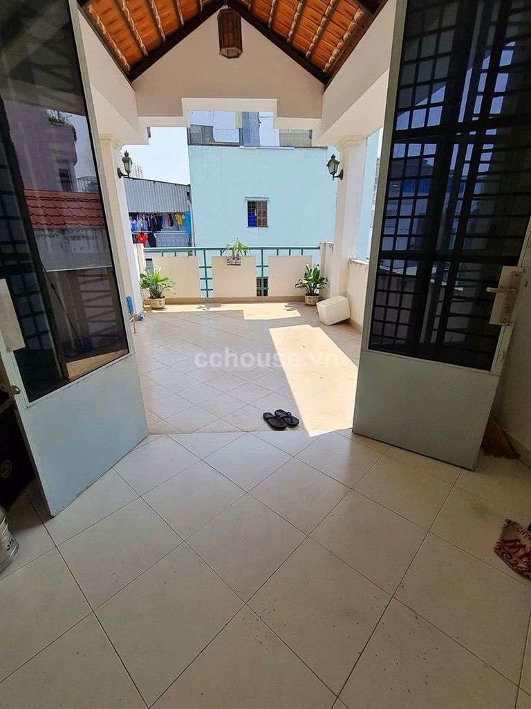 Bán nhà hẻm 650 Điện Biên Phủ, P.Vườn Lài. DT 3.53x15m, 4 tầng