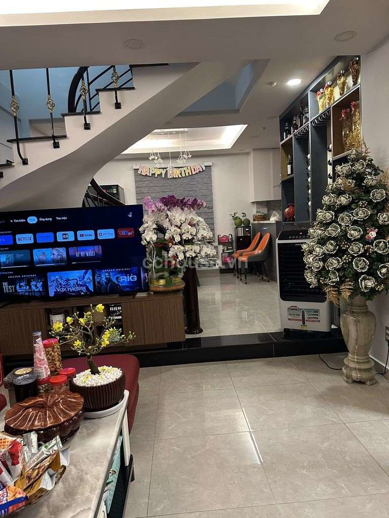 Bán nhà hẻm 37 Nguyễn Minh Hoàng, P.Bảy Hiền. DT 7x11.2m, 3 tầng ST