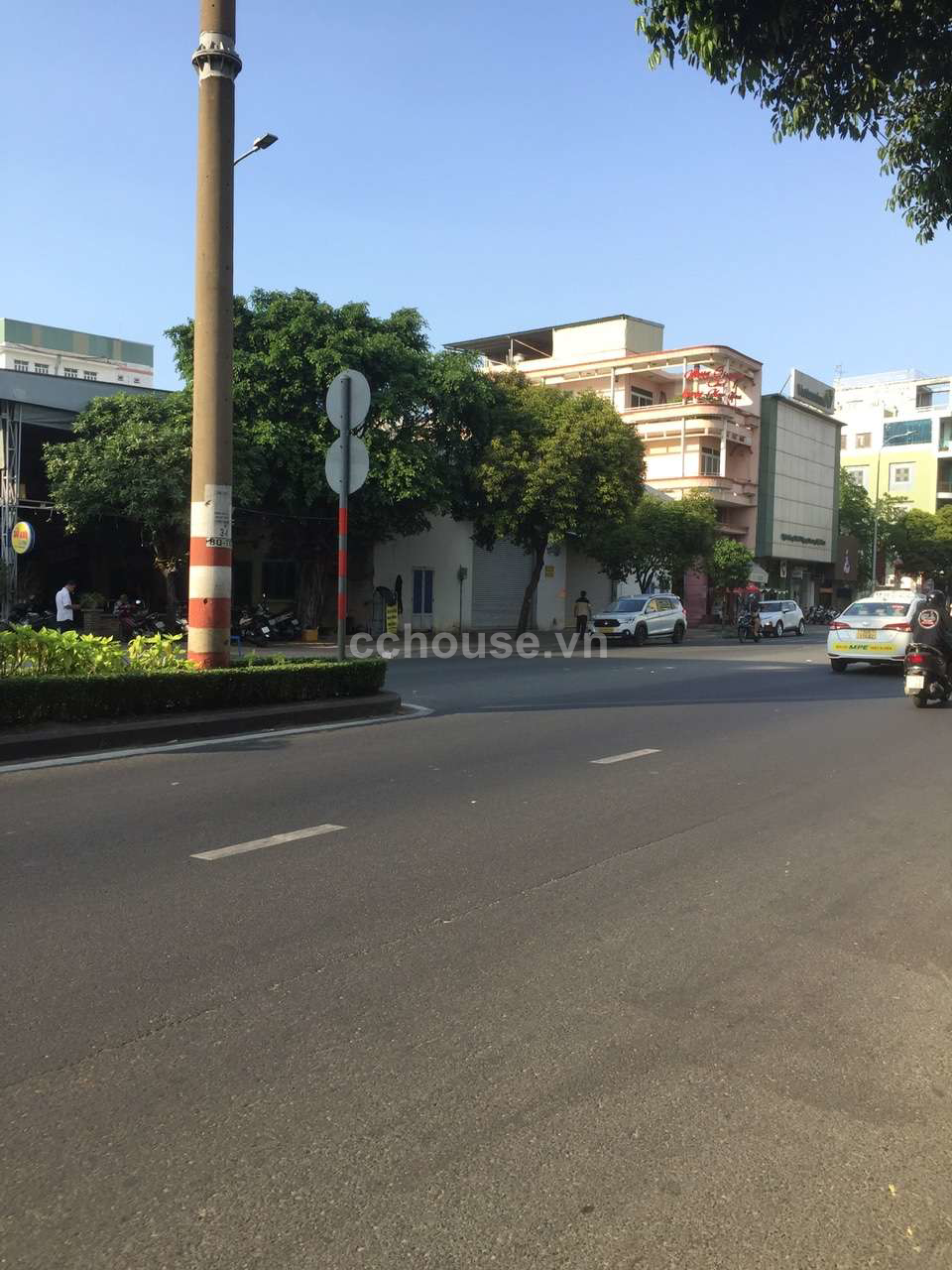 Bán nhà Mặt Tiền KD Lạc Long Quân phường 5 quận 11