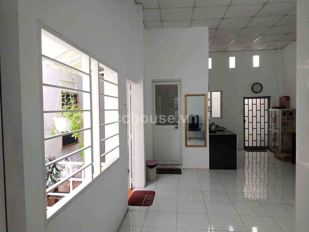 Bán nhà hẻm 25 Tái Thiết, P.Bảy Hiền. DT 5x15m, 2 tầng