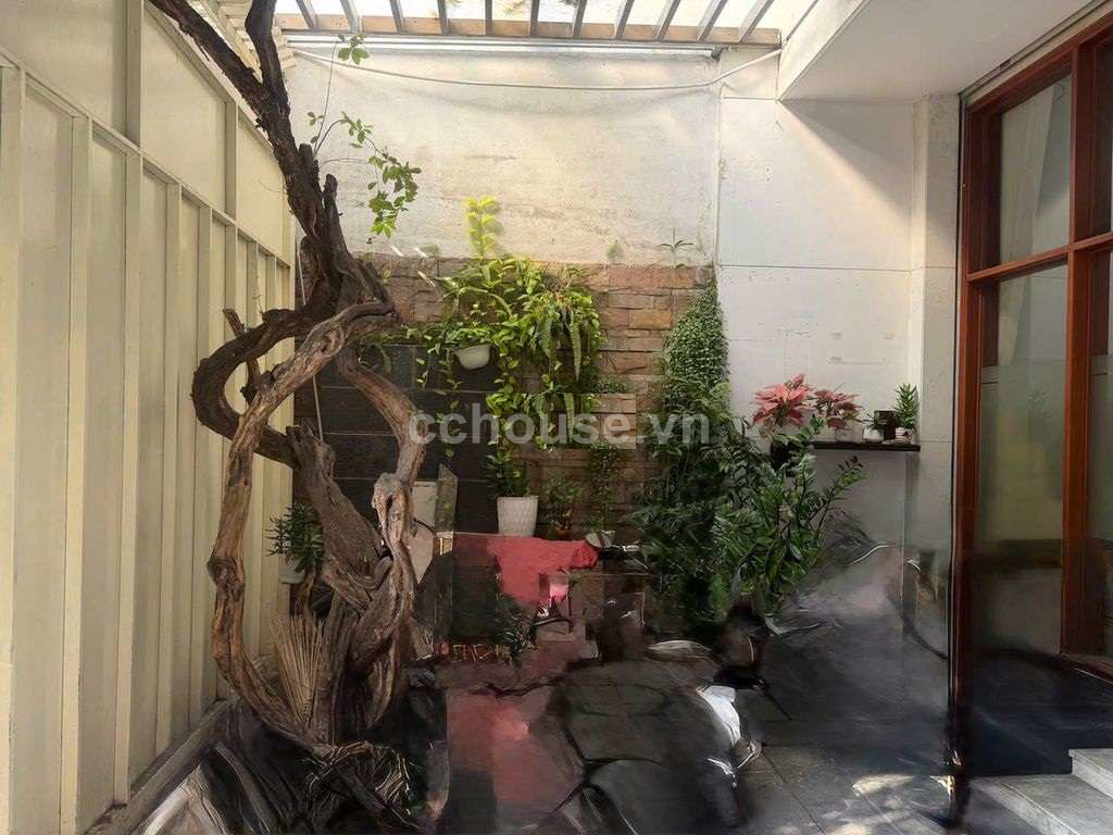 Cho-thue-nha-MT-Ba-Vi-PHoa-Hung-DT-7x25m-5-tang-thang-may-id9698