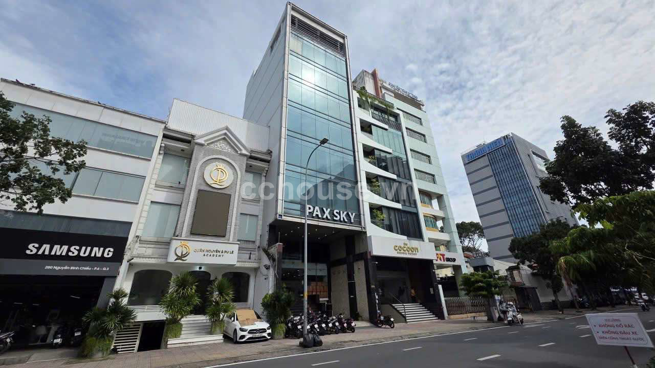 Siêu Phẩm Toà Nhà 102 Nguyễn Đình Chiểu Quận 3 Hầm 10 tầng Doanh Thu 13000 USD / Tháng