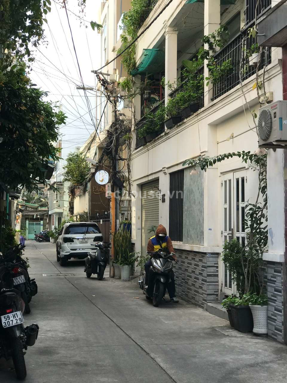 Bán nhà 3 Tầng Hẻm xe Hơi Hòa Hưng-Hoàng Dư Khương phường 12 quận 10