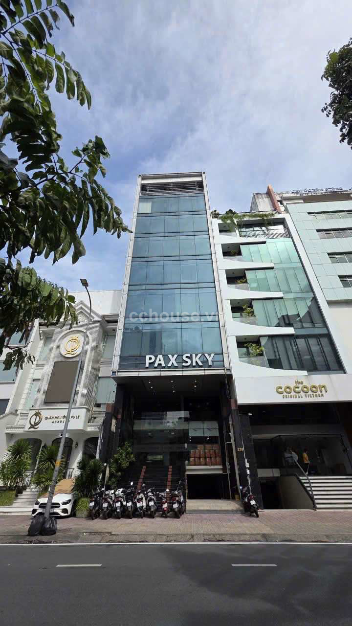Siêu Phẩm Toà Nhà 102 Nguyễn Đình Chiểu Quận 3 Hầm 10 tầng Doanh Thu 13000 USD / Tháng