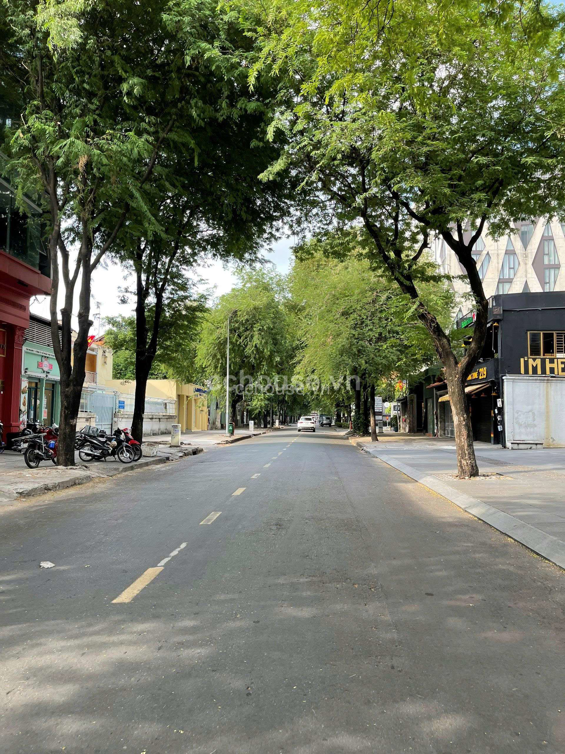 NHÀ 5 TẦNG – NGUYỄN VĂN NGUYỄN, TÂN ĐỊNH, QUẬN 1.nở hậu , 82m² - thang máy - Hợp đồng thuê: 55 triệu