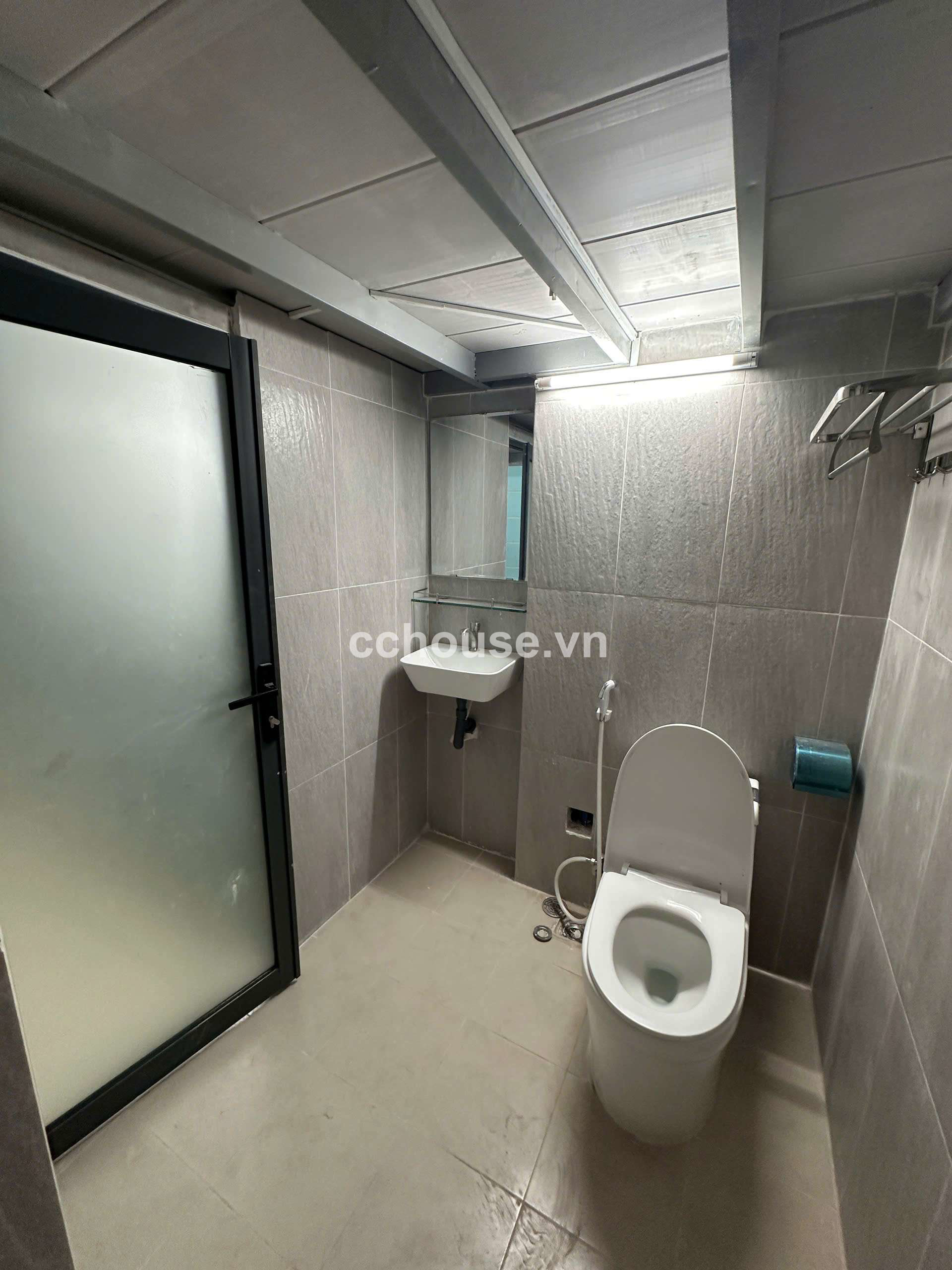 Toà Căn Hộ Dịch Vụ  Mặt Tiền Nguyễn Thái Bình  Duy nhất Còn Sót lại. CÓ Hợp Đồng Thuê Cao