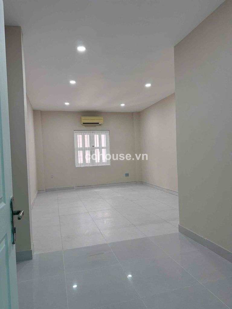  Siêu Vị Trí Mặt Tiền Kinh Doanh Phạm Văn Hai . P2 . Tân Bình 