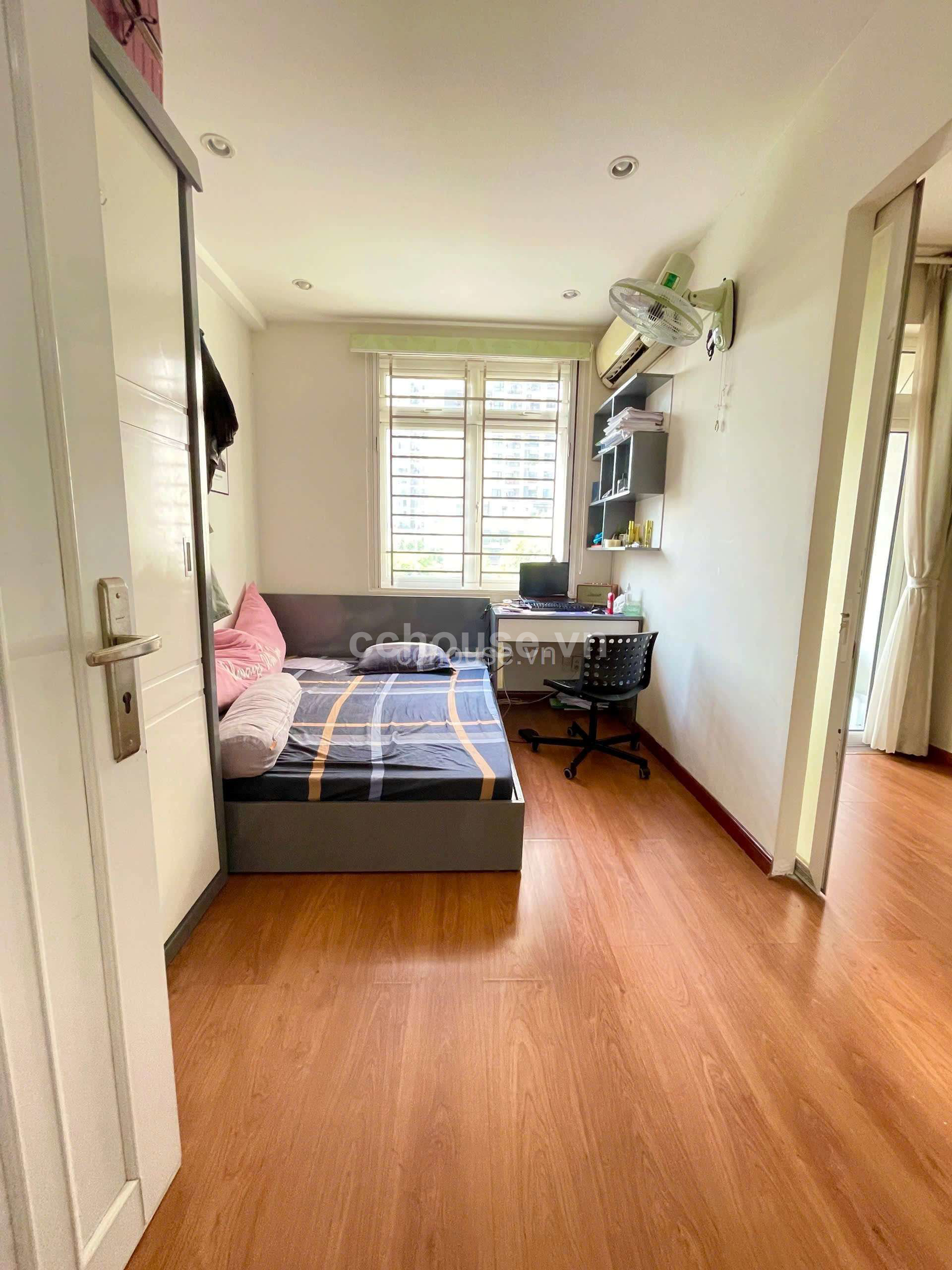 Mat-Tien-noi-bo-duong-nhua-10m--ngay-Ha-Do-Q10-id10012