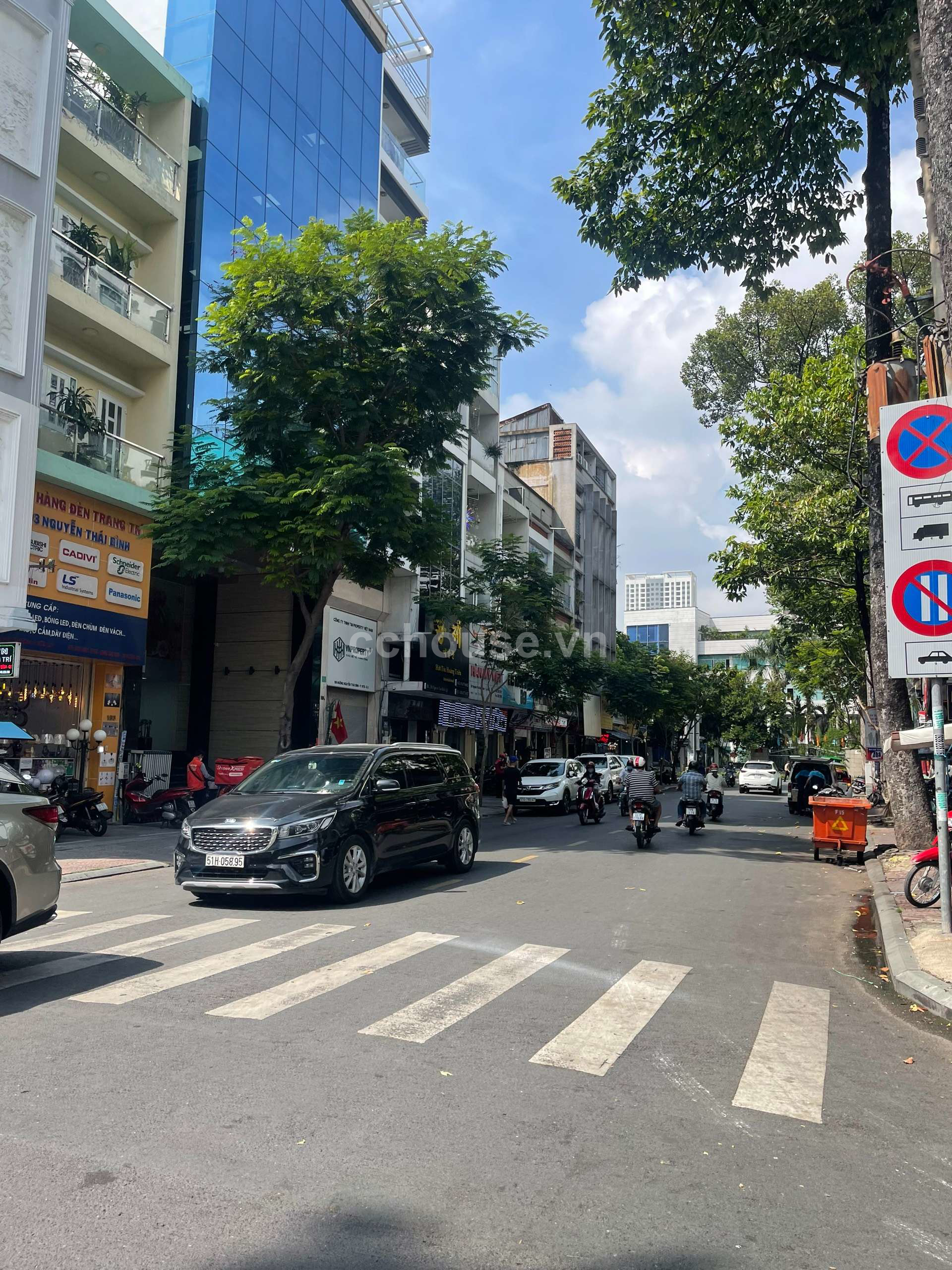 Bán nhà MTKD Ký Con-Nguyễn Công Trứ, P.Bến Thành. DT 33m², 5 tầng
