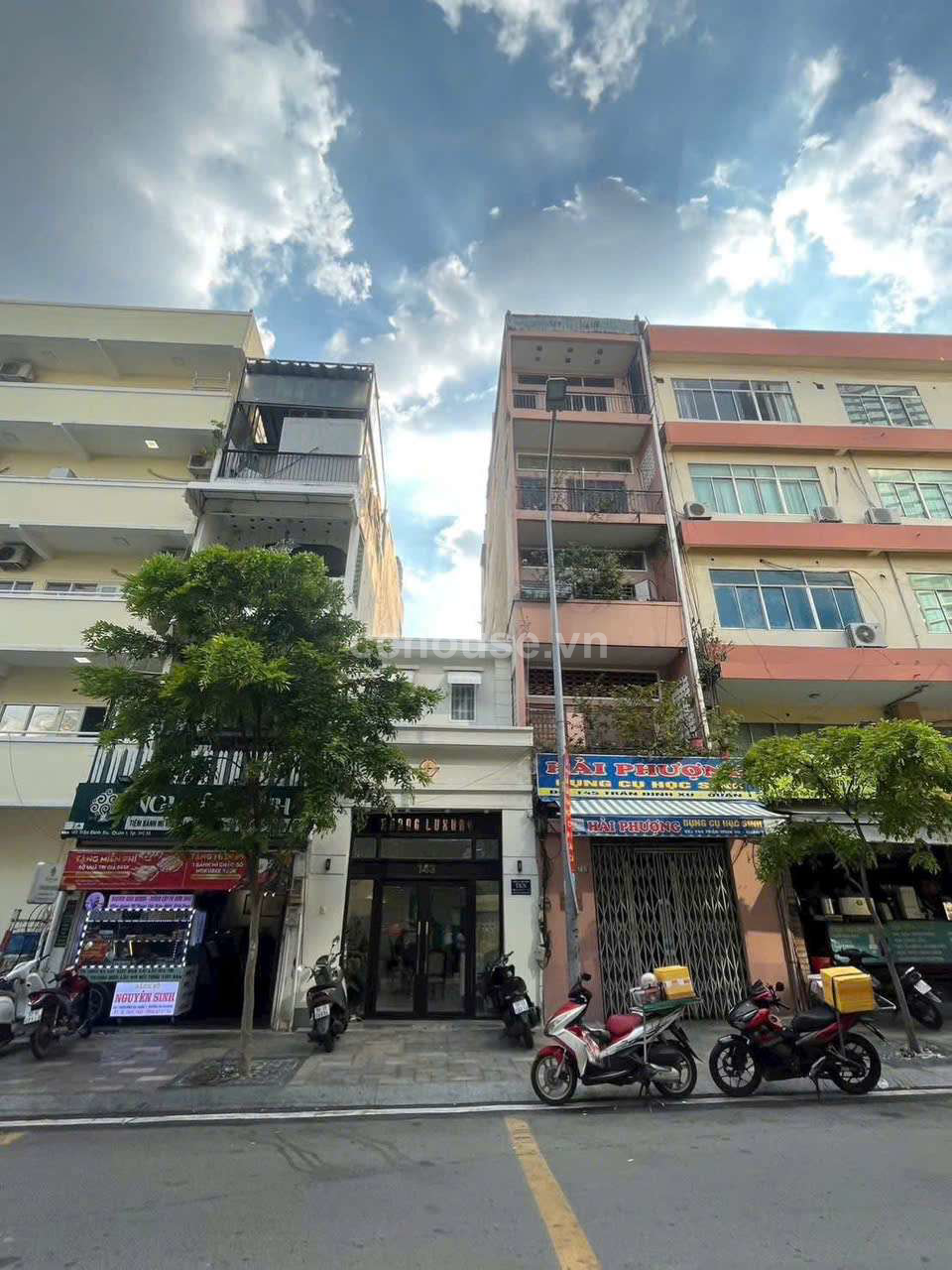 Trần Đình Xu Quận 1 Vị trí trung Tâm 70m2 Hđt 44 triệu
Phù hợp đầu tư xây mới