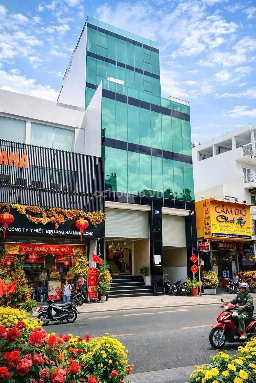 Giảm giá bán nhanh  từ 65 tỷ về giá 57.5 tỷ: Toà Nhà Mặt Tiền đường Lạc Long Quân