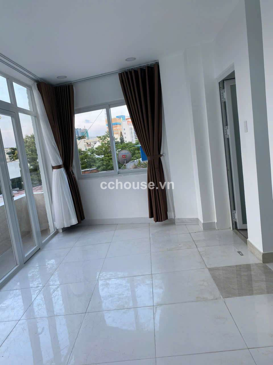 Bán Nhà MT tại Thạch Thị Thanh Phường Tân Định Quận 1 DT 7m x 19m_3 lầu