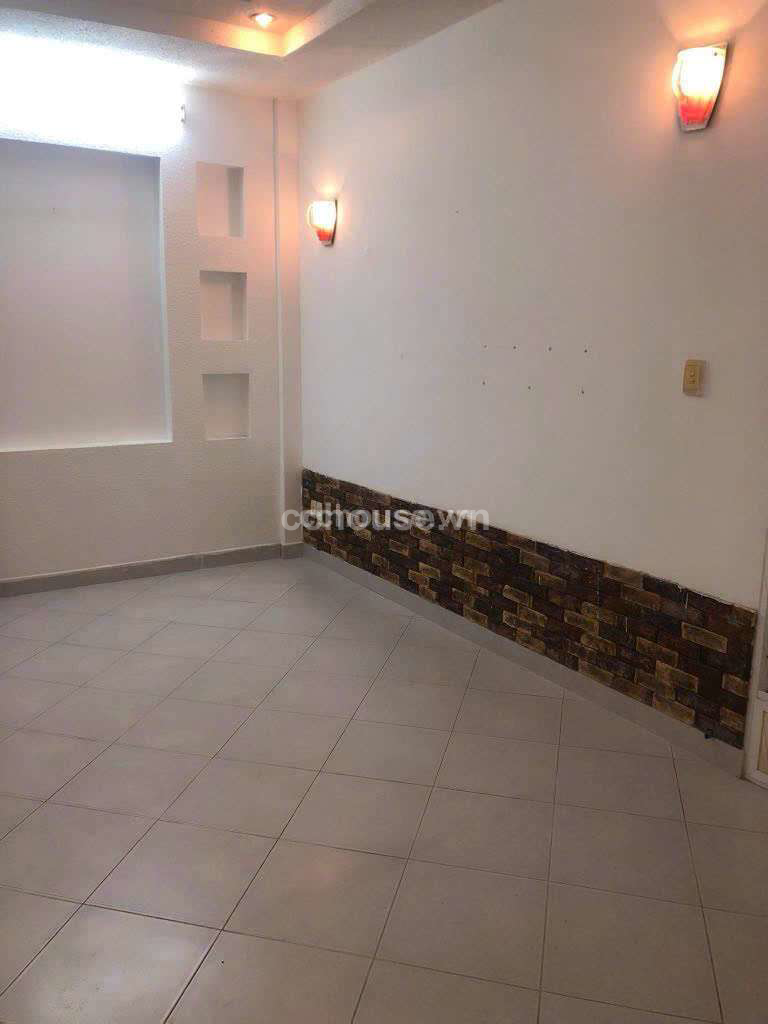 Sieu-pham-ngang-57m-nha-Le-Van-Sy--Q3Gia-hoi-id9886