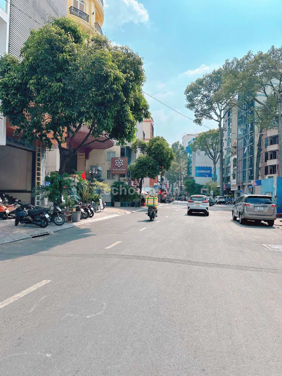 🔥 NHÀ HXH LÊ THỊ RIÊNG – BẾN THÀNH, QUẬN 1 - 4.2m x 24m 99m² 3 tầng Thang Máy
