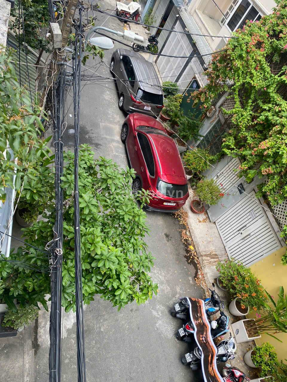 CAN-GOC-HIEM-KHU-CAO-CAP-CONG-NHAN-DU-
824-SU-VAN-HANH-PHUONG-12-QUAN-10-
-DT-75x15m-CN-100m2-id10080