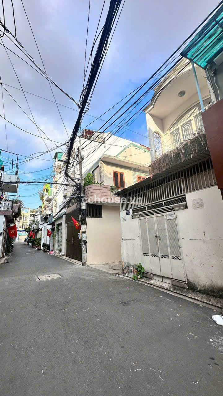 Ban-nha-HXH-6m-goc-2-MT-Huynh-Van-Banh-Dt--45m--15m--Gia-ban-135-ty-id9802