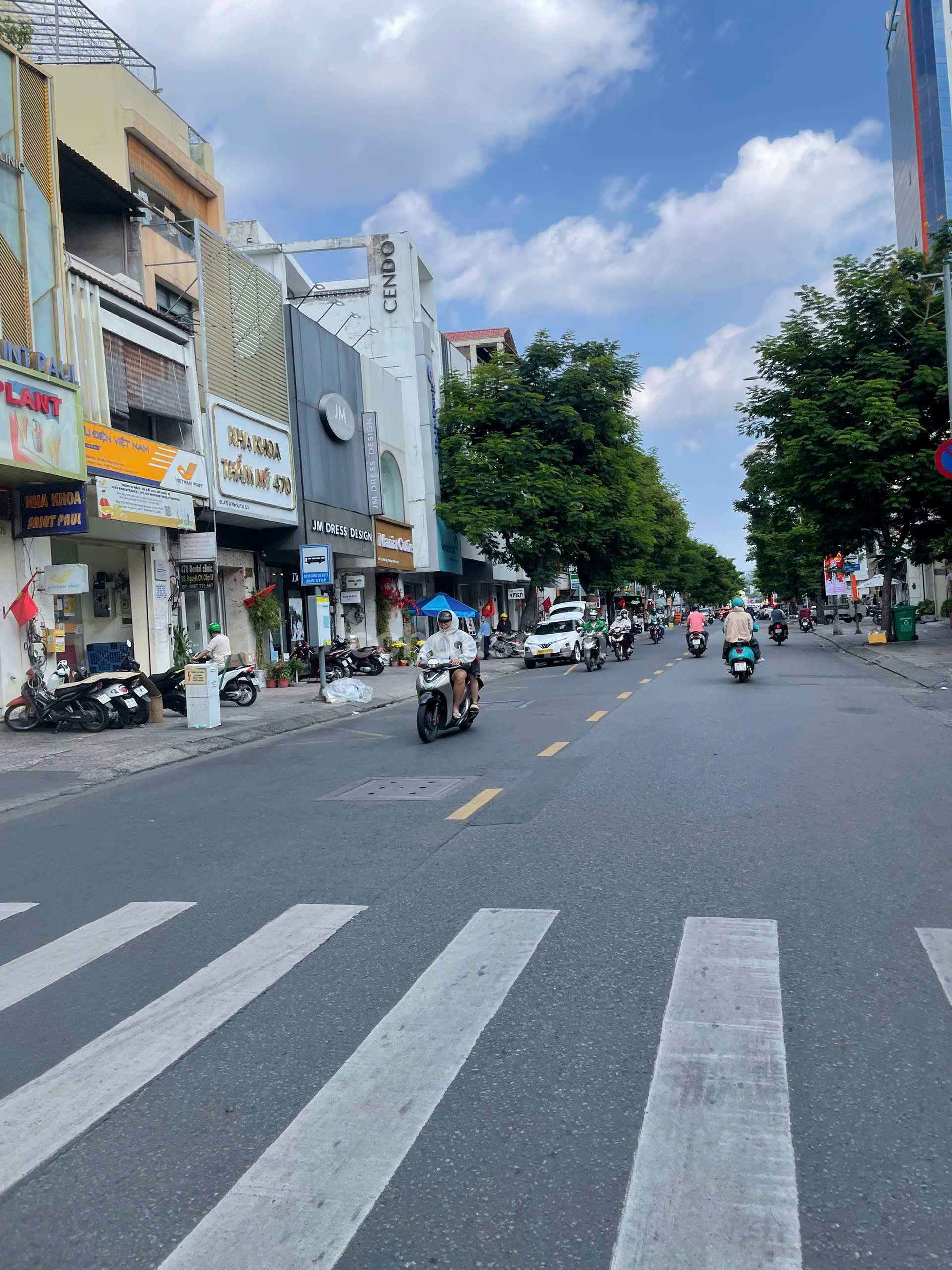 Mat-Tien-Kinh-Doanh-Le-Van-Sy-Quan-Phu-Nhuan-id9889