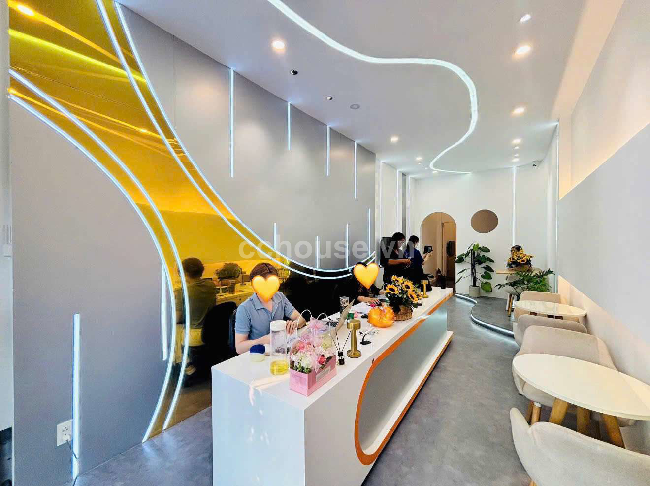Vị trí vàng giữa lòng Q1. Mặt tiền kinh doanh siêu đẹp  Giá hời