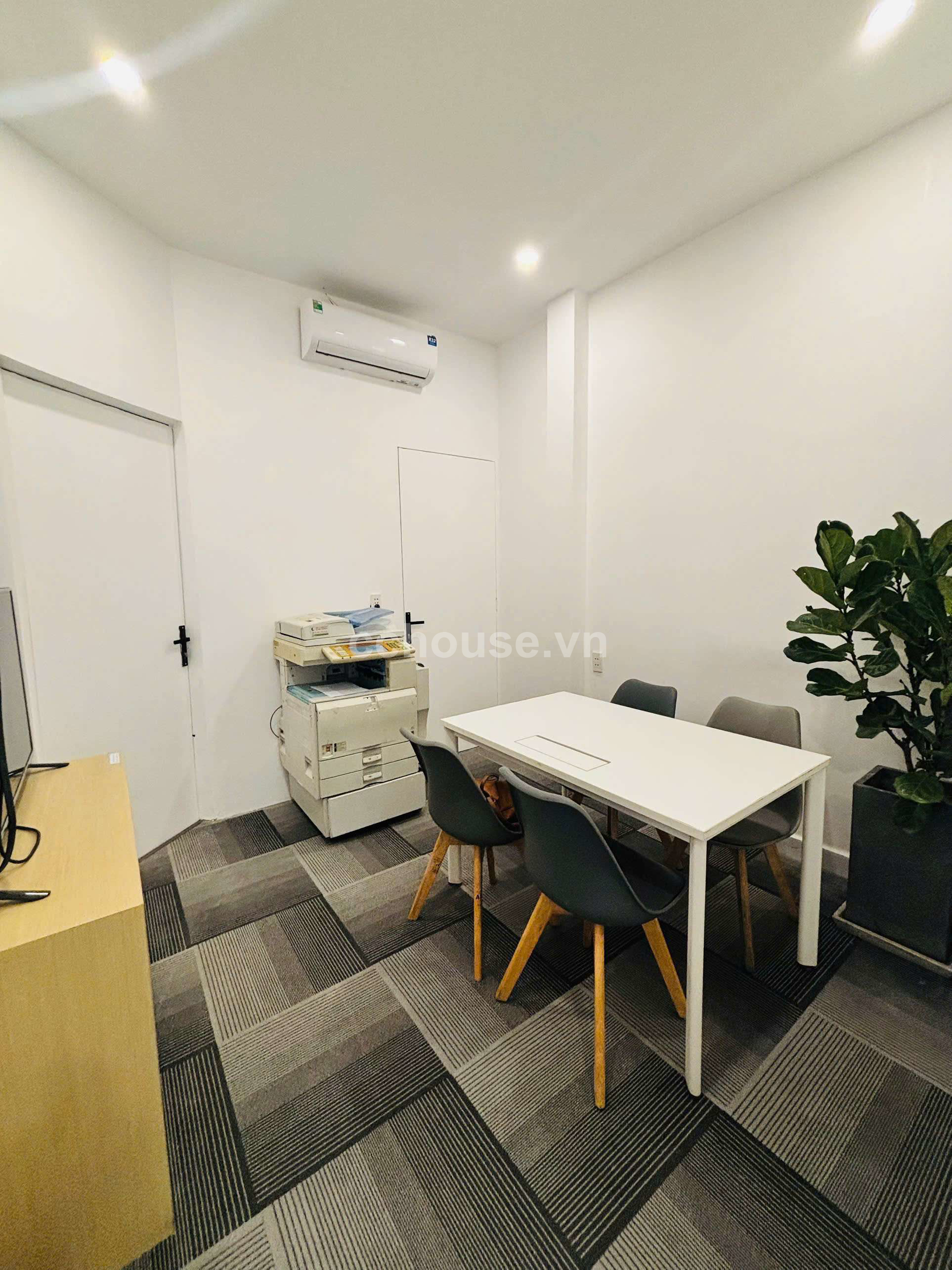 Vị trí vàng giữa lòng Q1. Mặt tiền kinh doanh siêu đẹp  Giá hời