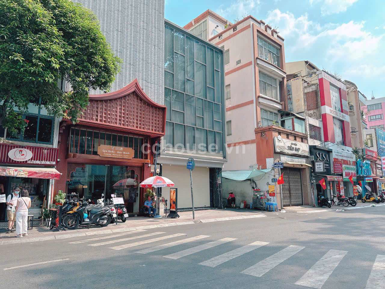 🔥 NHÀ HXH LÊ THỊ RIÊNG – BẾN THÀNH, QUẬN 1 - 4.2m x 24m 99m² 3 tầng Thang Máy