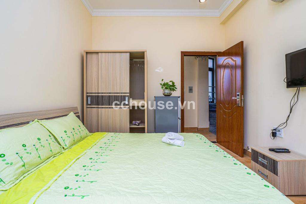 Toà nhà Căn hộ dịch vụ 5 Tầng Ngang 9m .Lý Chính Thắng Q.3