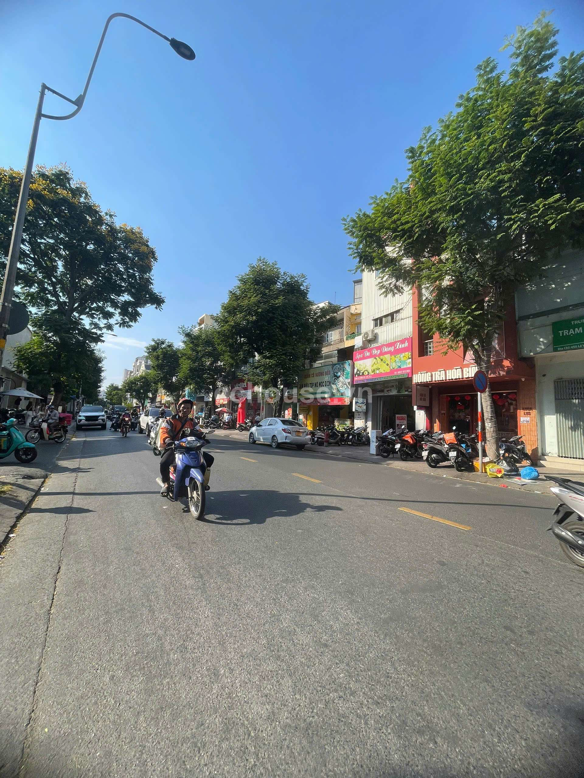 Mặt Tiền Kinh Doanh Lê Văn Sỹ, Quận Phú Nhuận