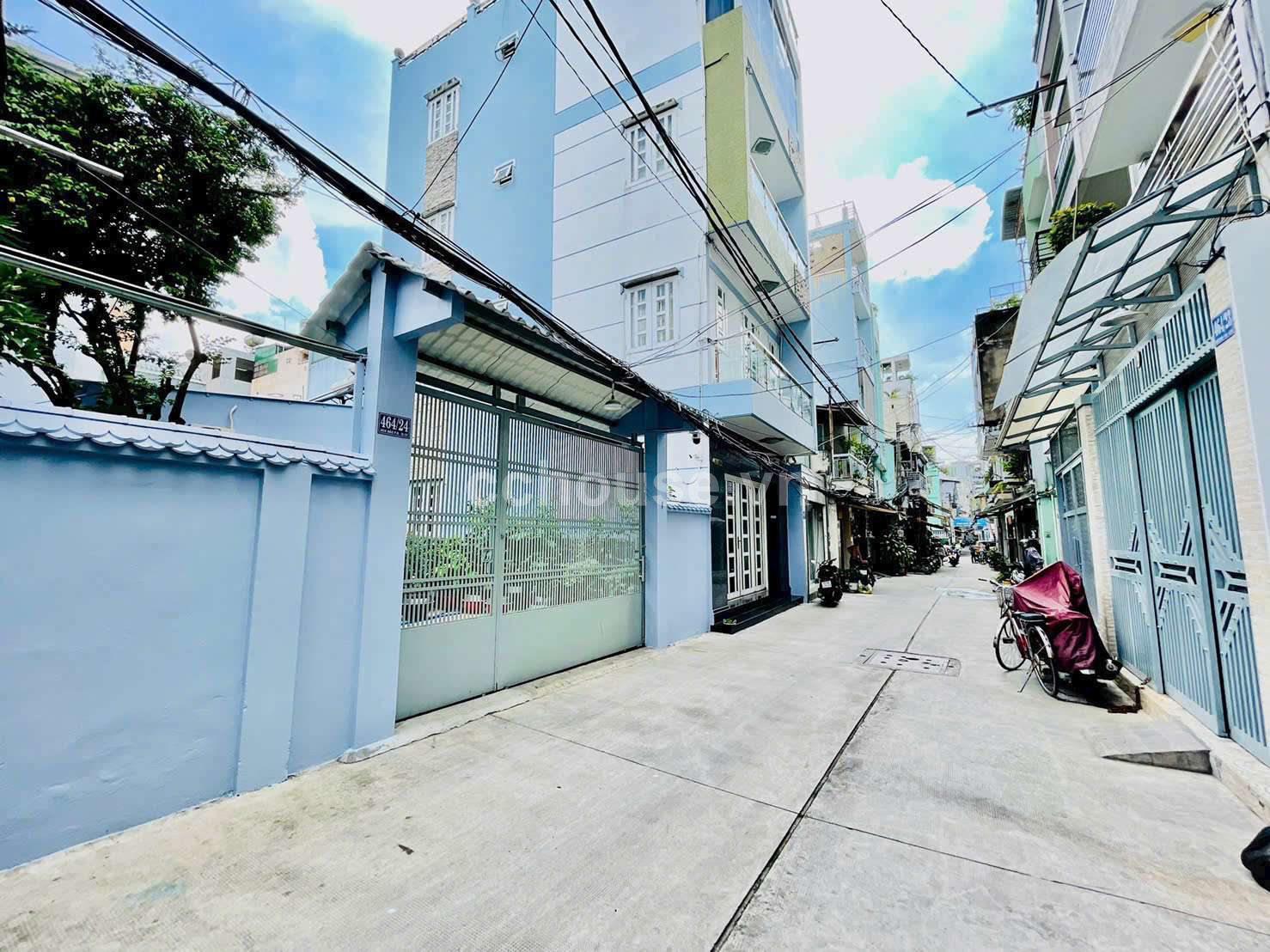 NHÀ 5 TẦNG HẺM XE HƠI HOÀ HẢO Q10