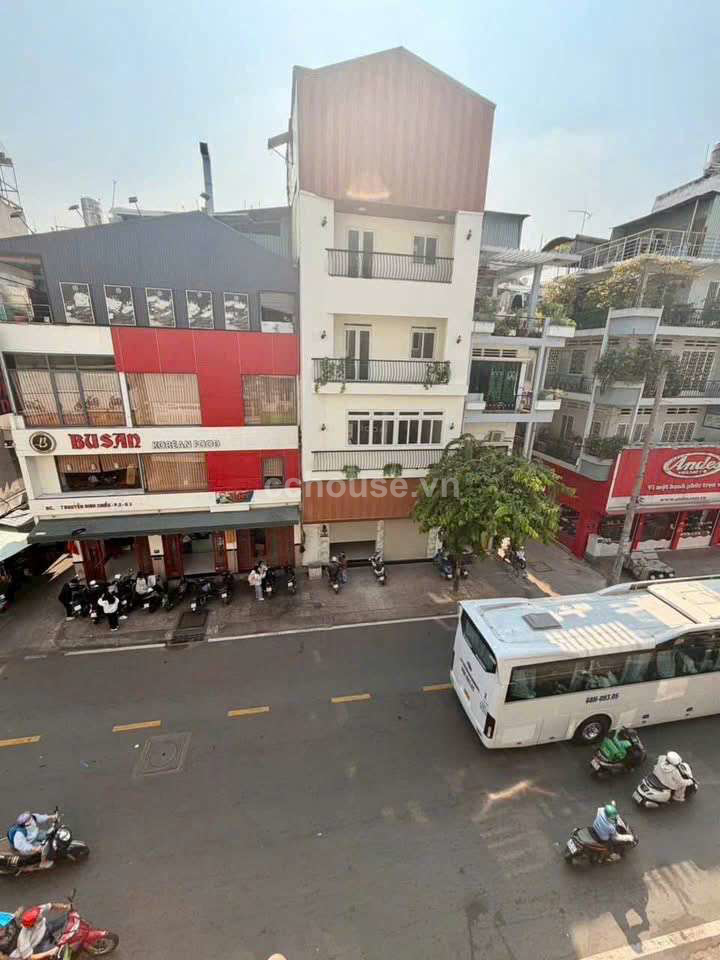 5 TẦNG MẶT TIỀN NGUYỄN ĐÌNH CHIỂU P1 QUẬN 3 
- Vị trí đẹp đoạn 2 chiều