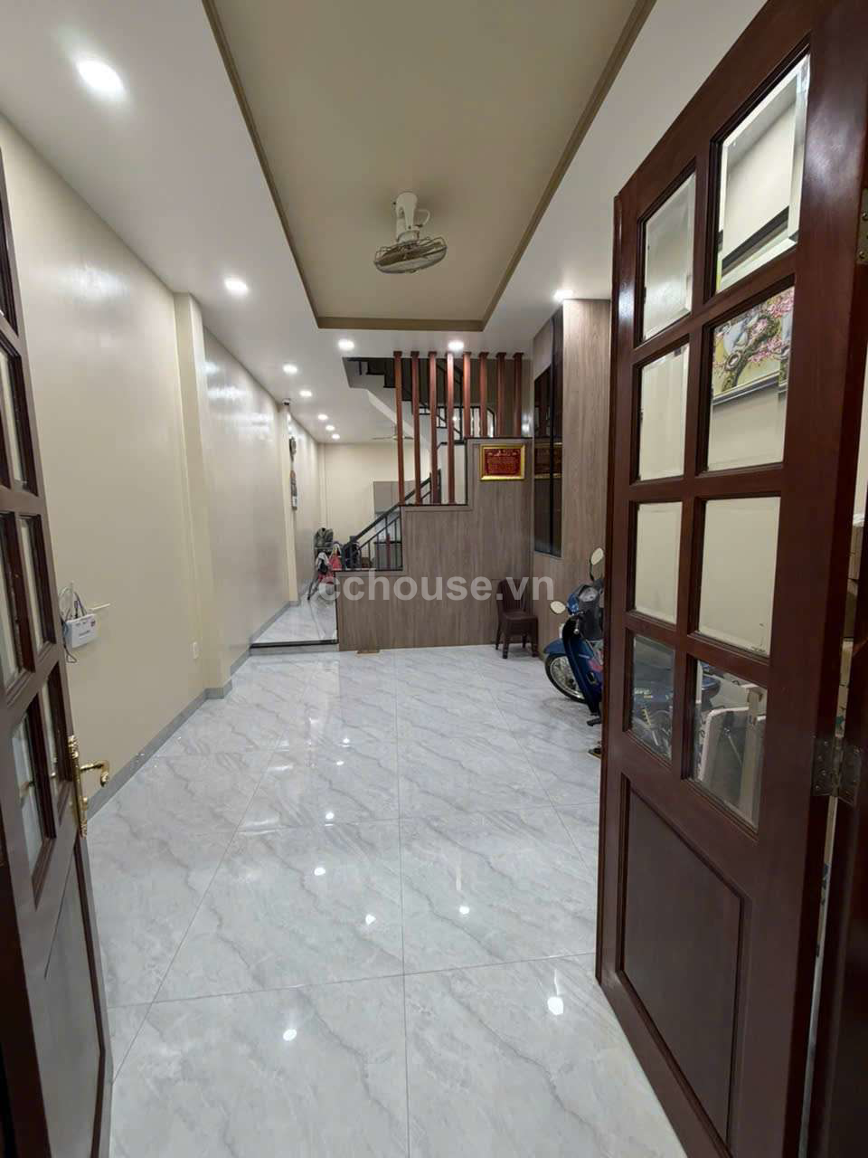 Hem-4m-gan-Mat-Tien-Nguyen-Tri-Phuong-P-8-Q10-id9991