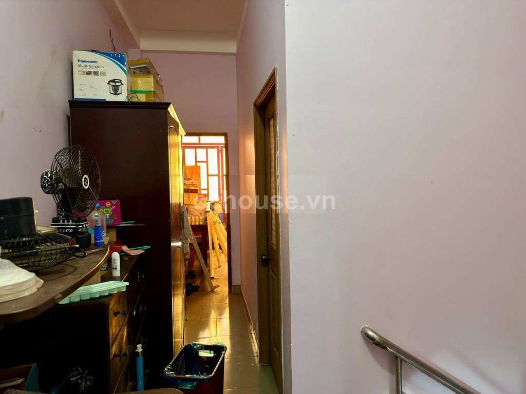 Bán nhà 2 mặt hẻm Phan Xích Long, P.Đức Nhuận. DT 81m², 3 tầng