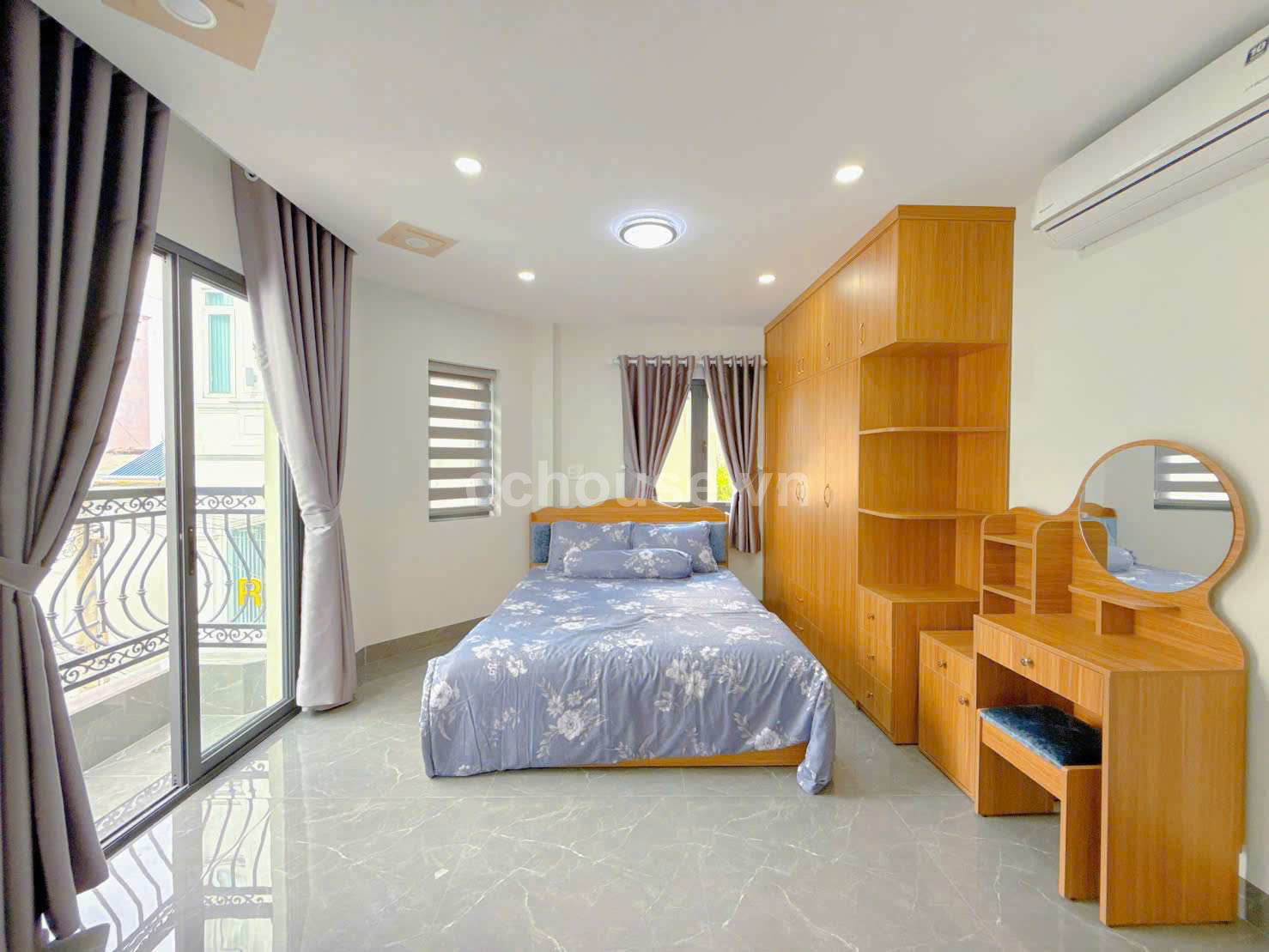Siêu Phẩm 3 măt tiền ngang 5m  thoáng mát ngay trung tâm Phú Nhuận .