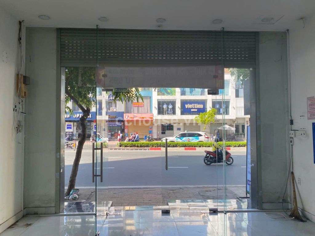 Cho thuê nhà MT Cộng Hòa, P.Tân Bình. DT 5.2x11m, 2 tầng