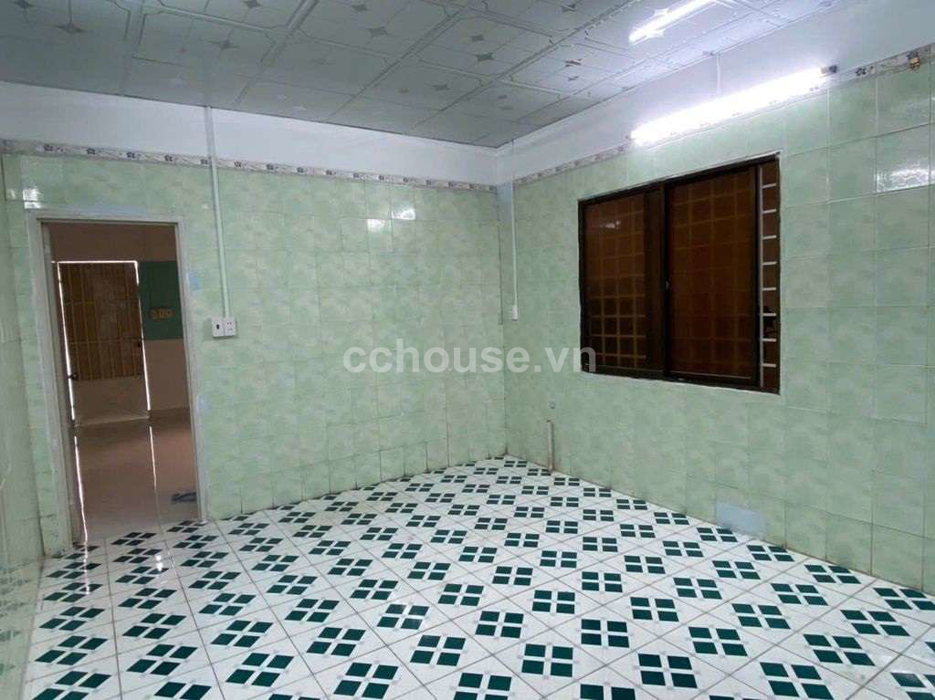 Bán nhà MTKD CMT8, P.Nhiêu Lộc. DT 3.7x21m, 3 tầng