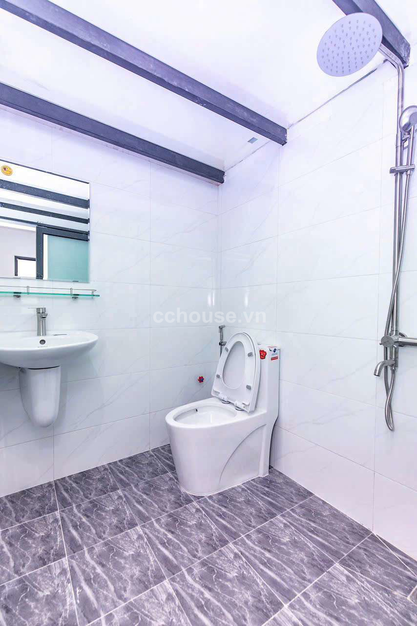Toà CHDV Duy nhất Phú nhuận còn sót lại. Nở hậu :8m .Giá hời