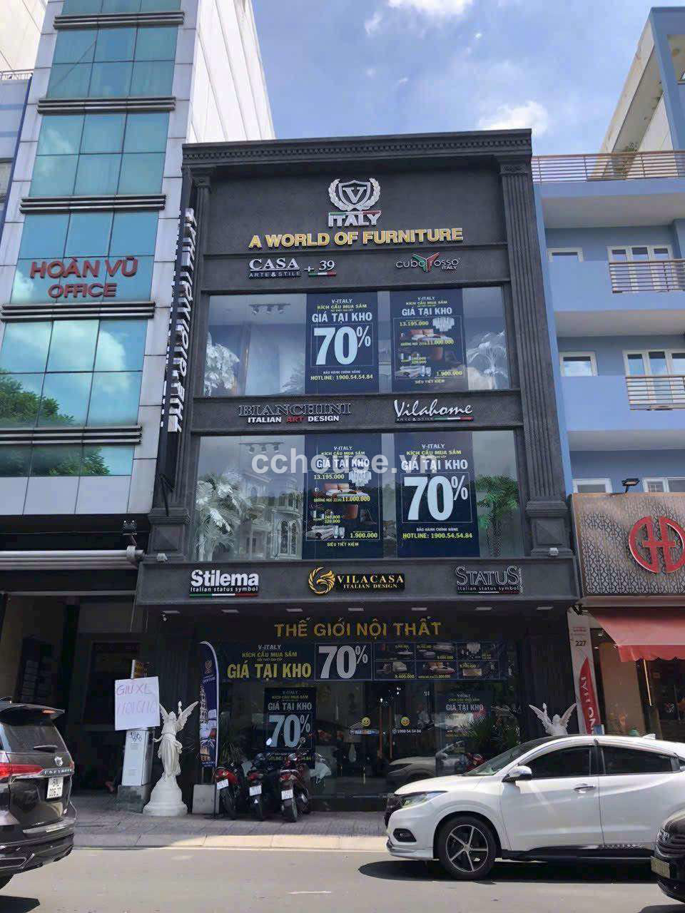 Hai Bà Trưng Quận 3 Ngang 8.5m 225m2 HĐT 230 triệu
Trệt 2 lầu Thang Máy Vị Trí Cực Đẹp