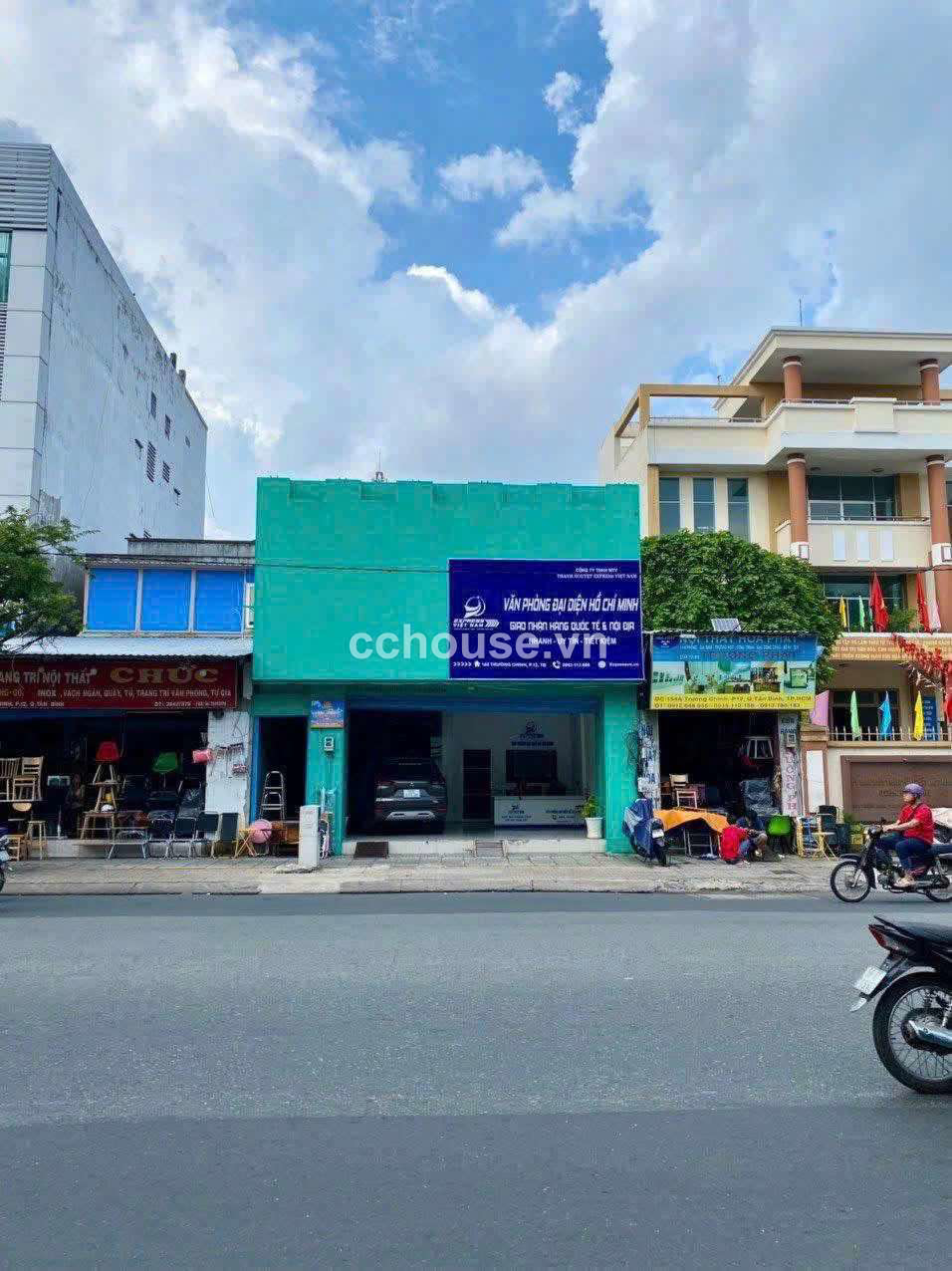 Mặt tiền Trường Chinh. 7.5x35m ( DTCN 260m). MĐXD : Hầm + 6 Tầng 
Giá bán : 60ty Tl
