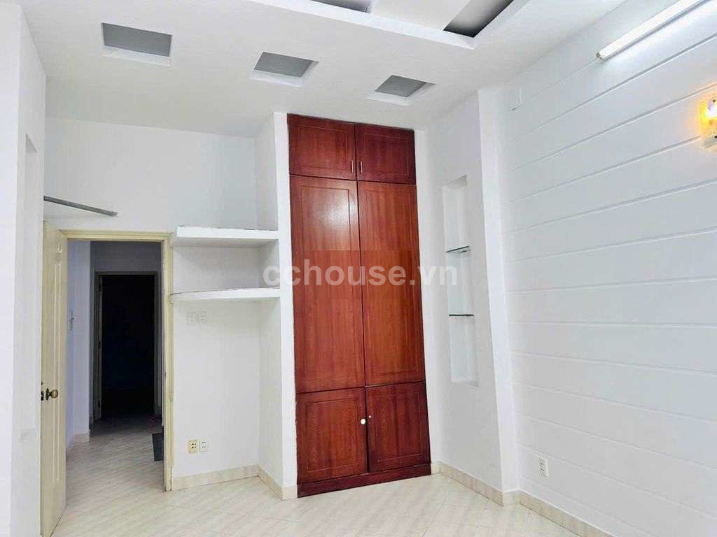 Bán nhà hẻm 55 Lê Văn Huân, P.Tân Bình. DT 43.8m², 3 tầng