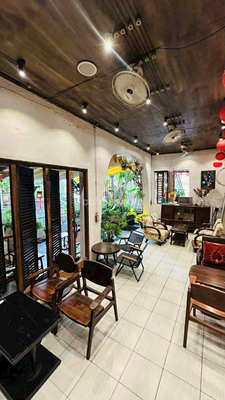 Hiếm nhất khu vực Góc 2 Mặt Tiền trung Tâm  Quận Phú Nhuận.