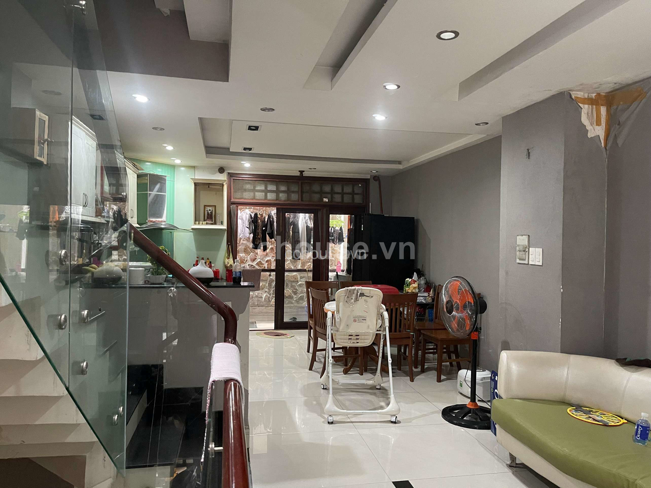 Hem-6m-SU-VAN-HANH-QUAN-10-–-HD-THUE-SAN-35TRTHANG-–-GIA-DAU-TU-id9979