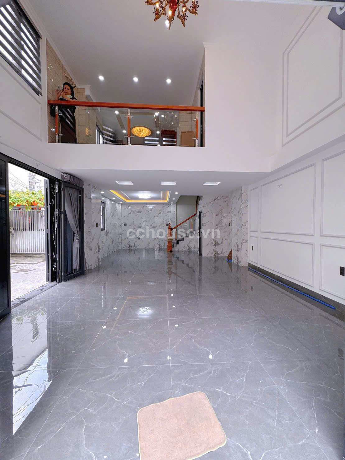 Sieu-Pham-3-mat-tien-ngang-5m--thoang-mat-ngay-trung-tam-Phu-Nhuan--id9893