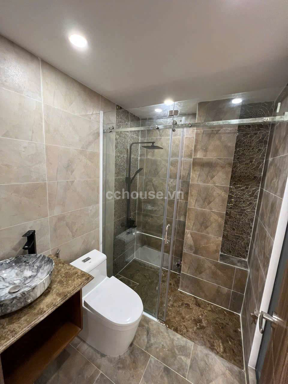 Siêu Vị Trí Phạm Thế Hiển Quận 8 ,79m2 HĐT cao giữ Hđ hoặc lấy nhà đều được , Giá đầu tư