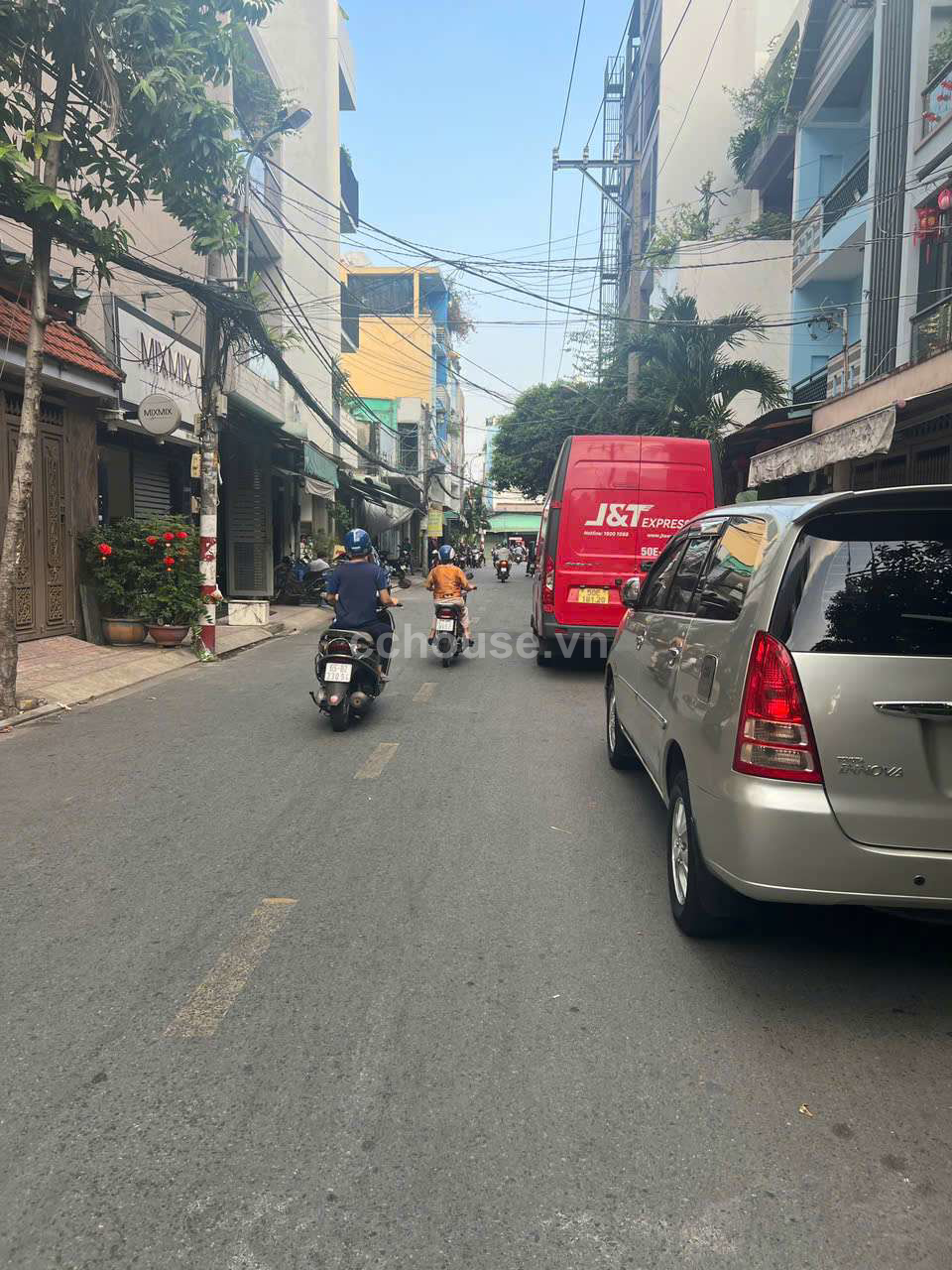 NHÀ MẶT TIỀN KHU BÀU CÁT. Diện tích: 116m² (5m x23m). Giá 18 tỷ